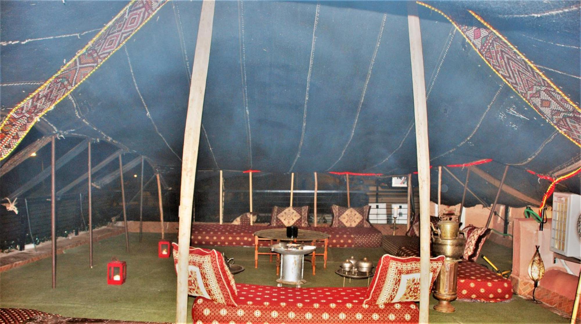 Dar Lghzal Special Offer In Rabat Winner Of Guest Experience 2025 Awards Traditional Sahrawi And Berber Privative Villa With Swimming Pool Jacuzzi Sea View And On Site Restaurant Ideal For Family And Groups In Rabat'S Center No Car Required Exterior photo
