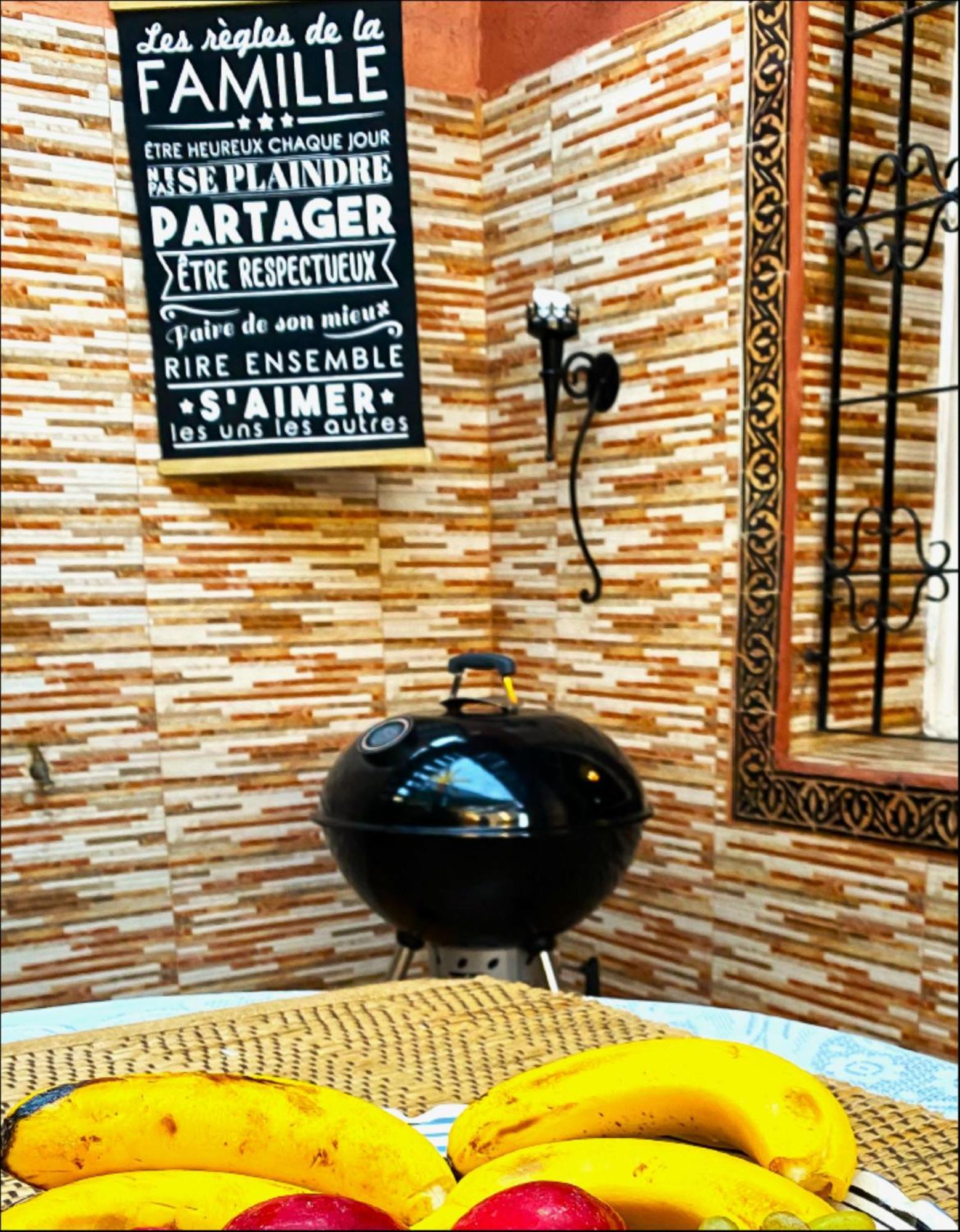 Dar Lghzal Special Offer In Rabat Winner Of Guest Experience 2025 Awards Traditional Sahrawi And Berber Privative Villa With Swimming Pool Jacuzzi Sea View And On Site Restaurant Ideal For Family And Groups In Rabat'S Center No Car Required Exterior photo